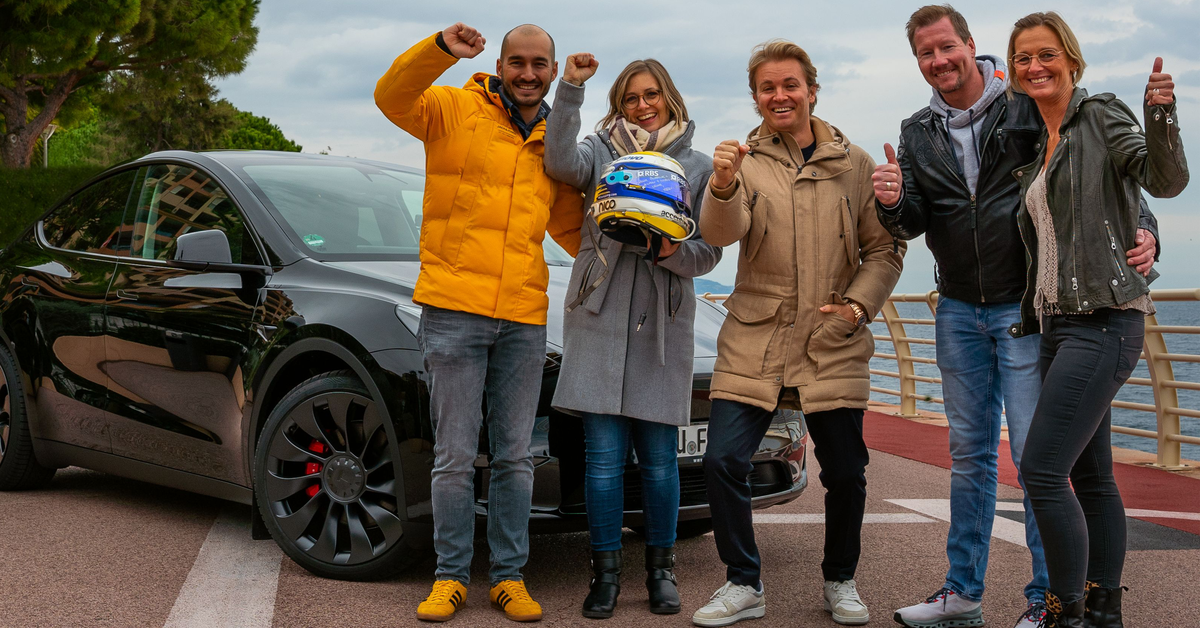 Tribute to Bambi Stiftung: Nico Rosberg unterstützt Ukraine-Hilfe mit ...