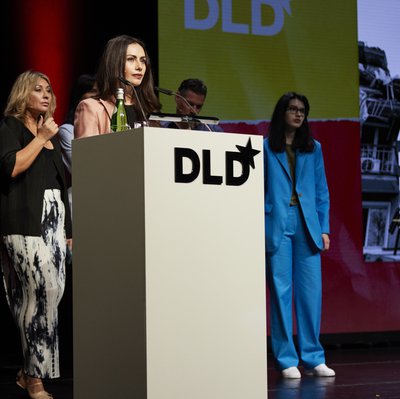 Das erste Panel des Tages mit Gästen aus der Ukraine stellte in klaren Worten den Krieg im Land dar und rief unter dem Motto #standwithukraine zur Unterstützung auf